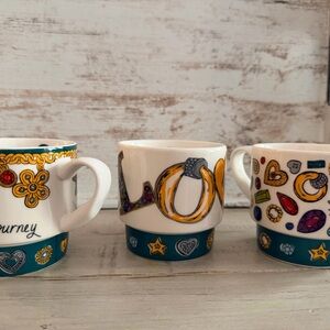 Brighton White and Blue Artistic Mug Set